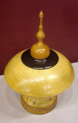 lidded bowl