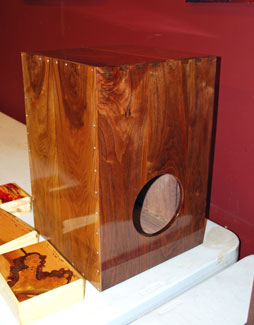 Cajon by Roger Thelander - Walnut Cajon by Roger Thelander