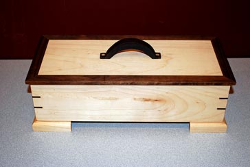 Box by Sandy Cochran - Maple & Walnut Box by Sandy Cochran