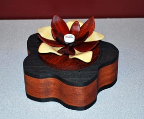 Flower Box by Vince DiCarlo - Wenge & Jatoba Flower Box by Vince DiCarlo