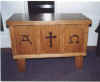 Al church altar.jpg (18295 bytes)